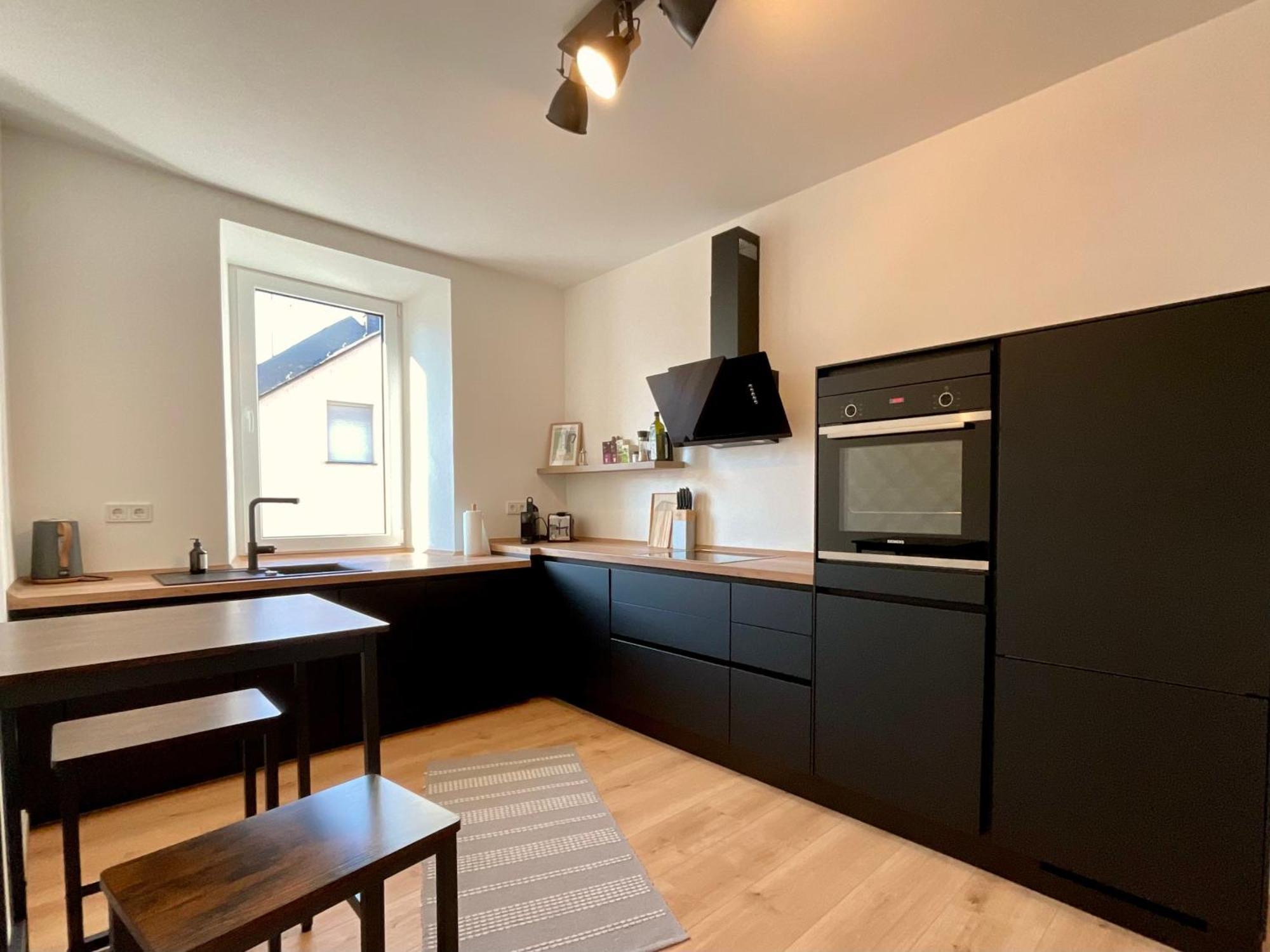 Modernes Apartement Mit Balkon In Toplage! Traben-Trarbach Exterior photo